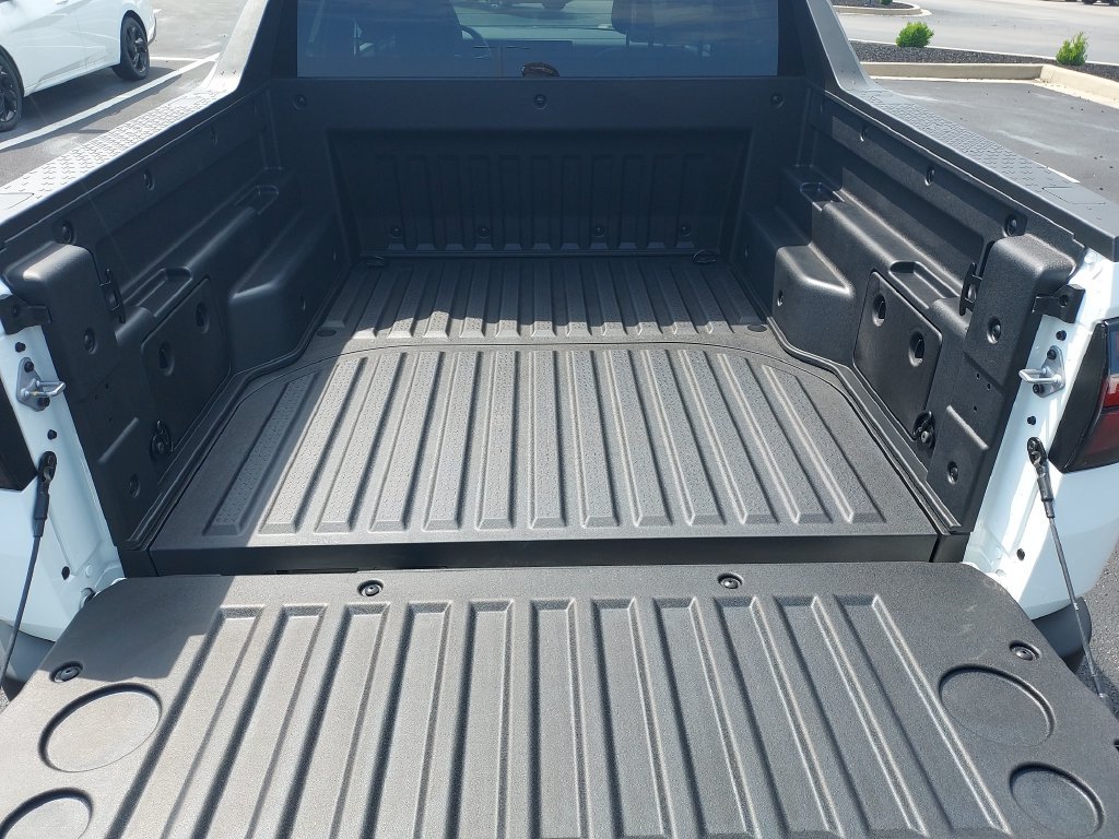 New 2027 Hyundai Santa Cruz SE FWD image 9