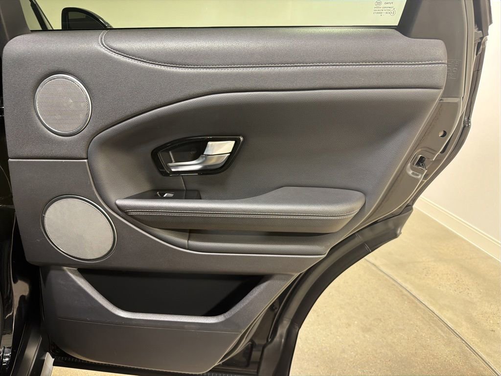 Used 2019 Land Rover Range Rover Evoque Landmark Edition AWD/4WD image 26