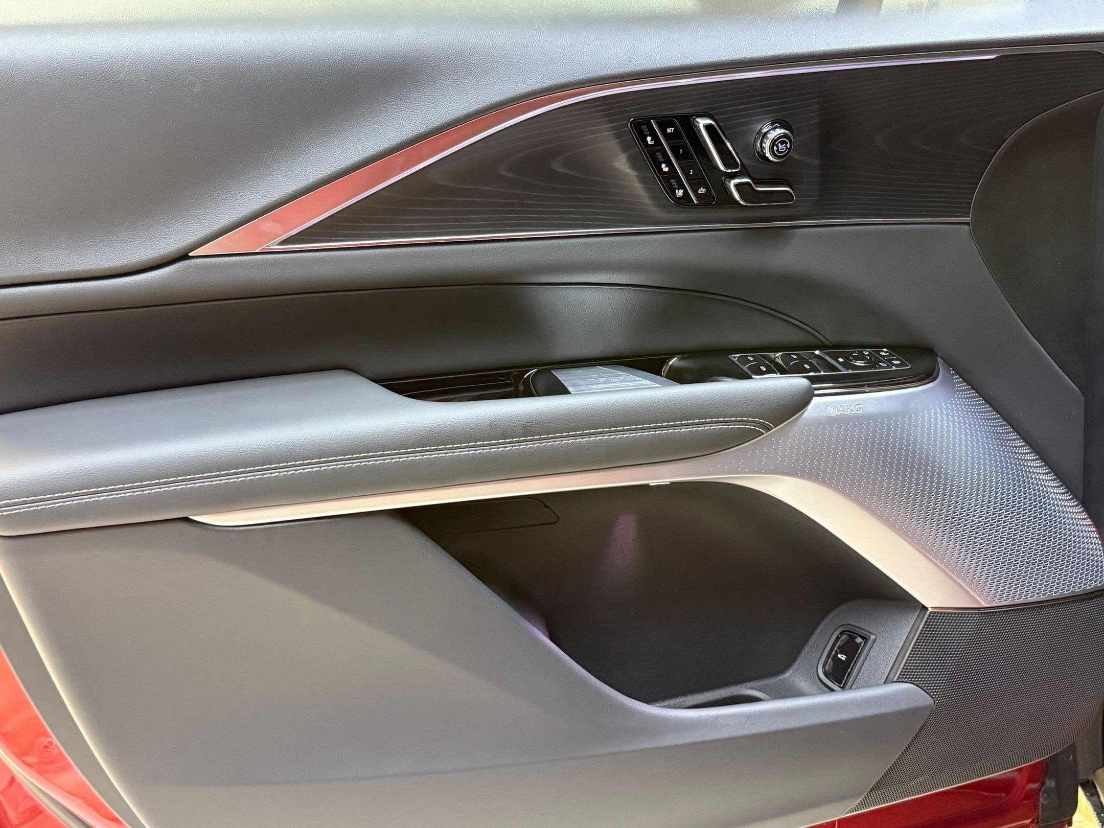 New 2025 Cadillac Lyriq Sport image 14