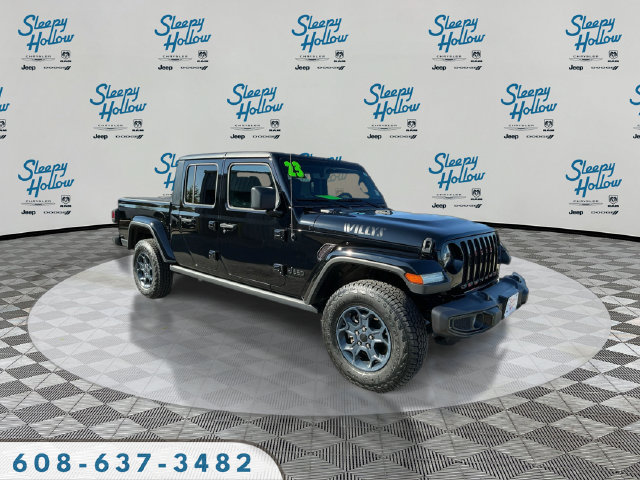 Used 2023 Jeep Gladiator Sport AWD/4WD image 3