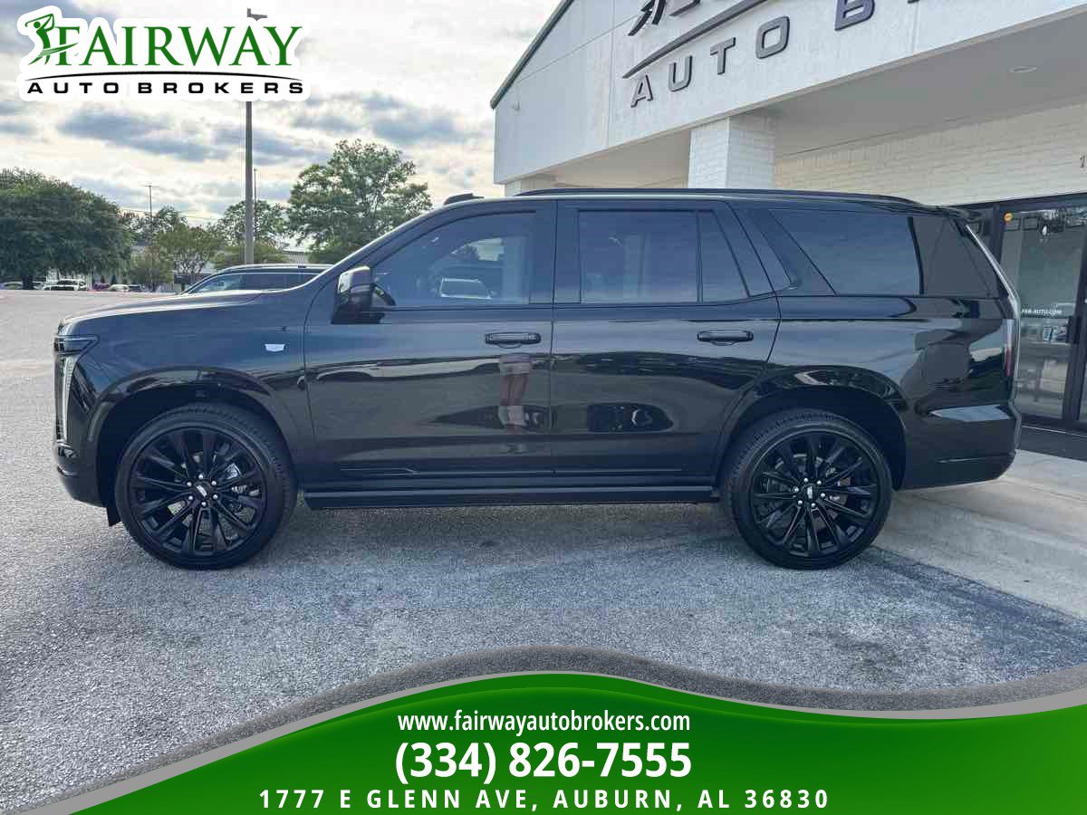 Used 2026 Cadillac Escalade Sport w/ LPO, Floor Liner Package RWD image 9