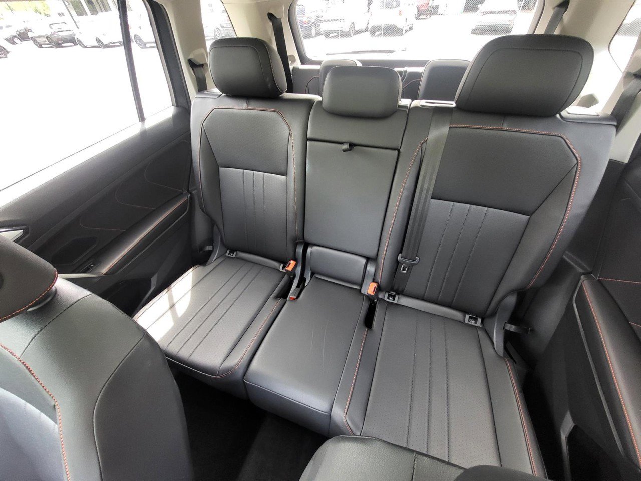 Used 2024 Volkswagen Tiguan Wolfsburg Edition image 14