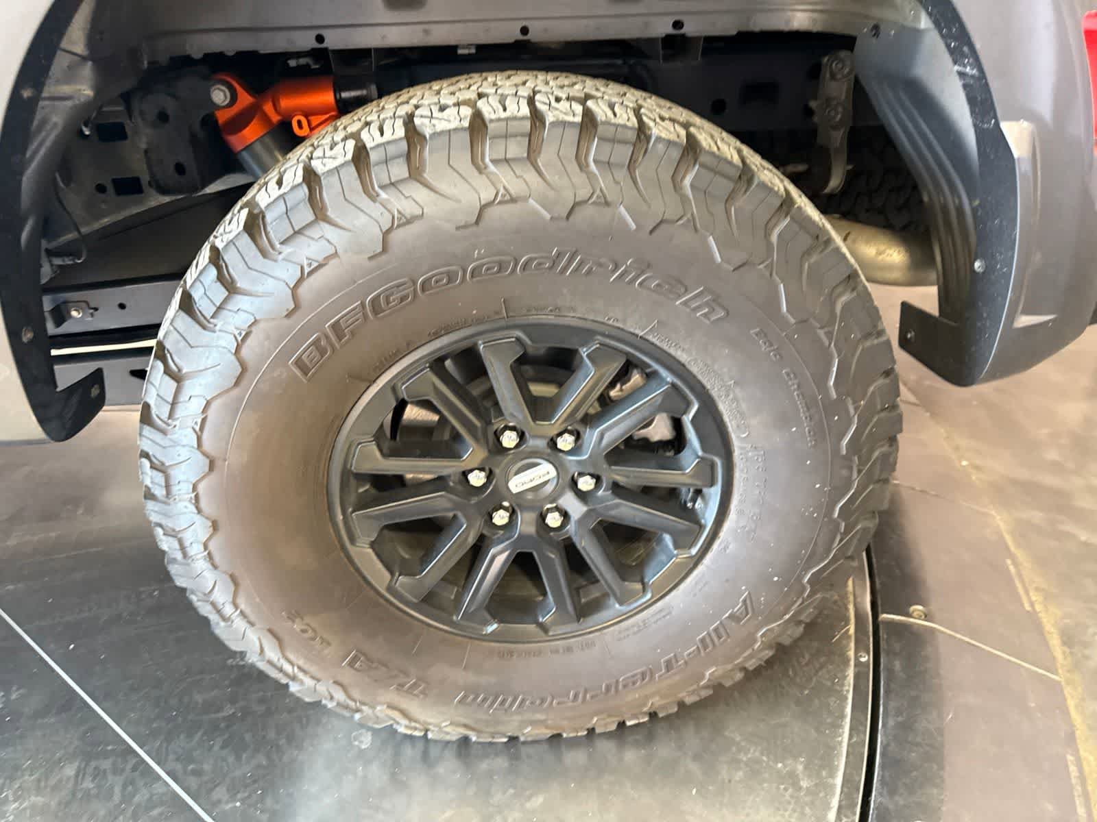 Used 2025 Ford F150 Raptor AWD/4WD image 11