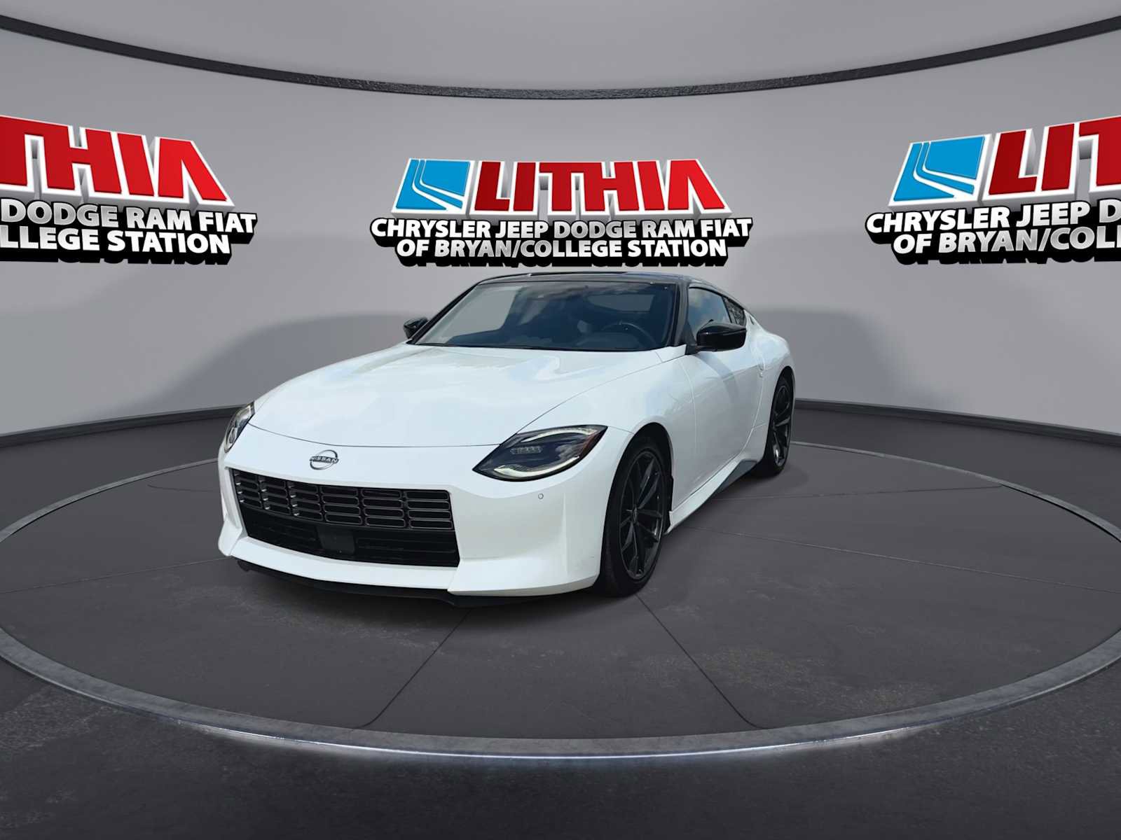 Used 2024 Nissan Z Performance w/ Floor Mat Package RWD image 3