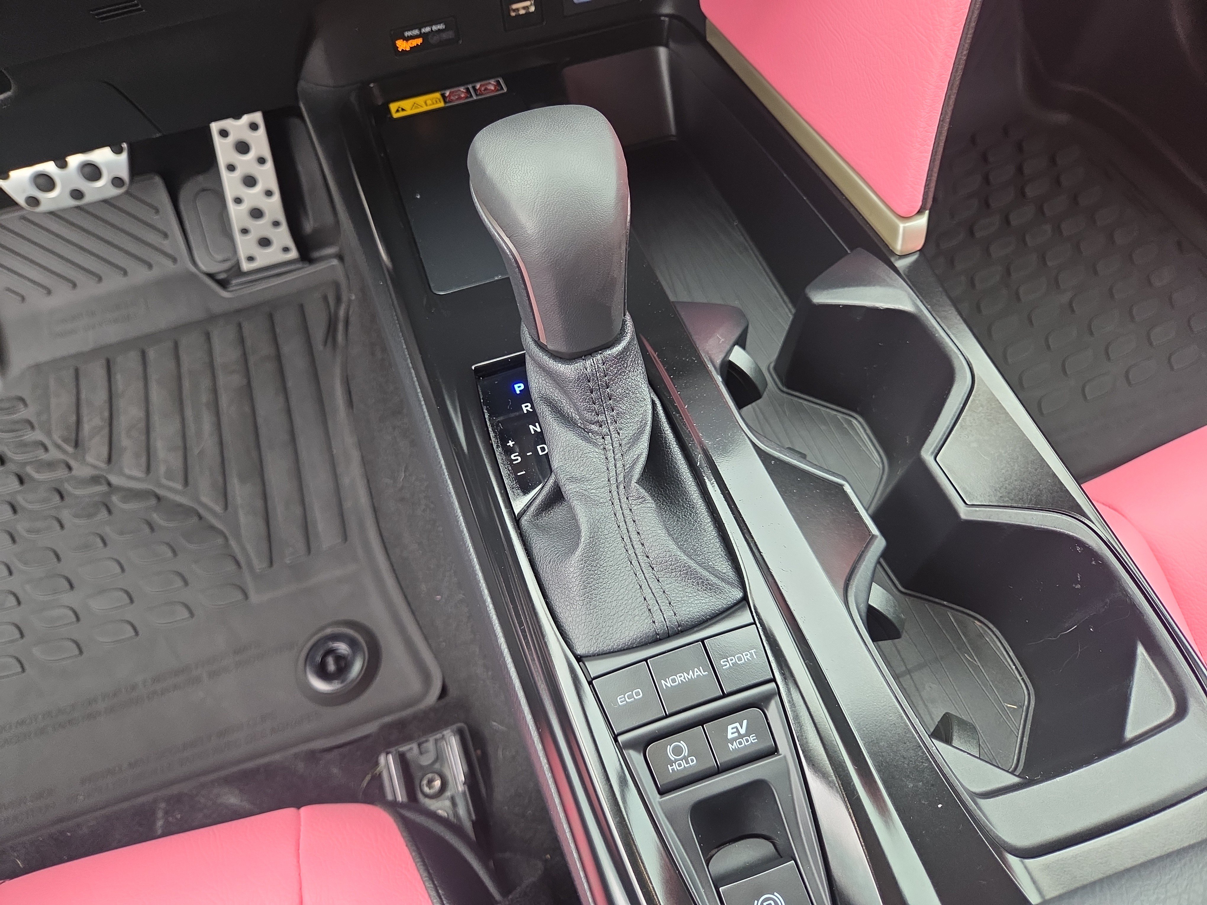 Certified 2026 Toyota Camry SE FWD image 25
