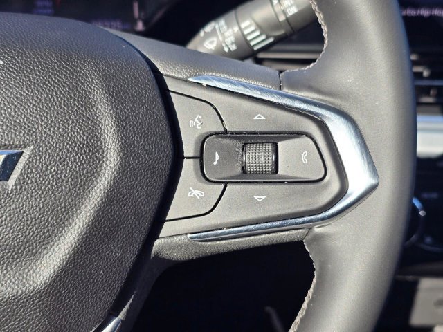 Used 2024 Chevrolet Trax LT w/ Sunroof Package FWD image 31