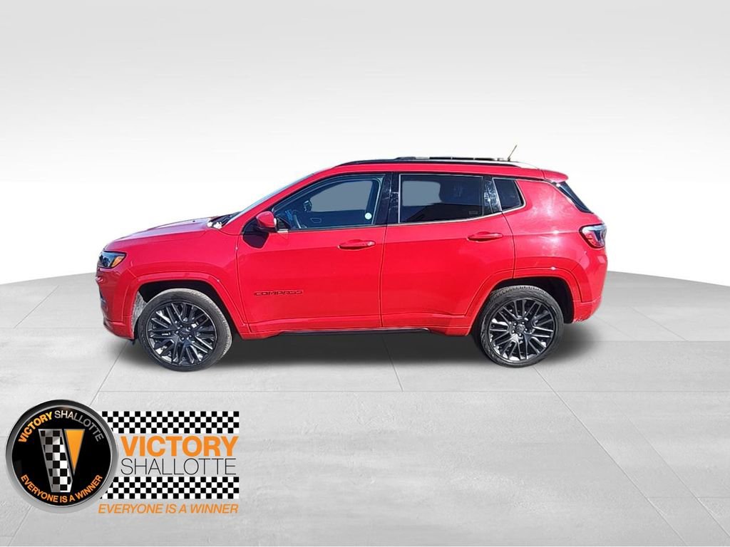Used 2023 Jeep Compass Limited image 17