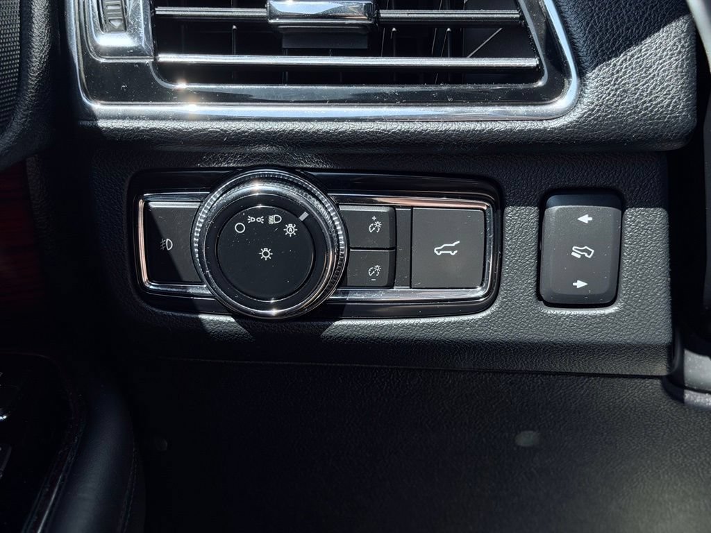 Used 2019 Lincoln Navigator L Reserve AWD/4WD image 46