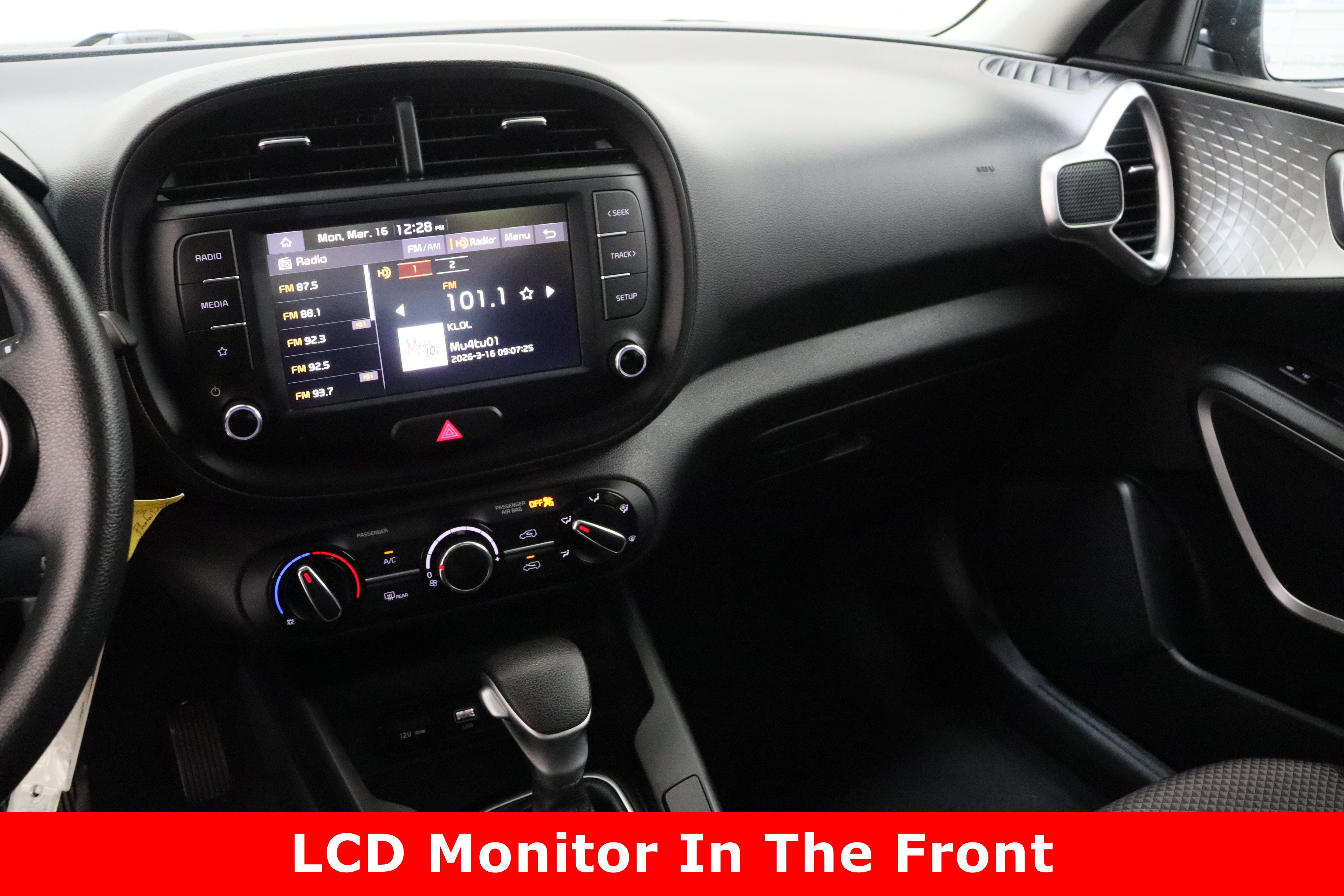 Used 2024 Kia Soul LX w/ Option Group 015 image 15