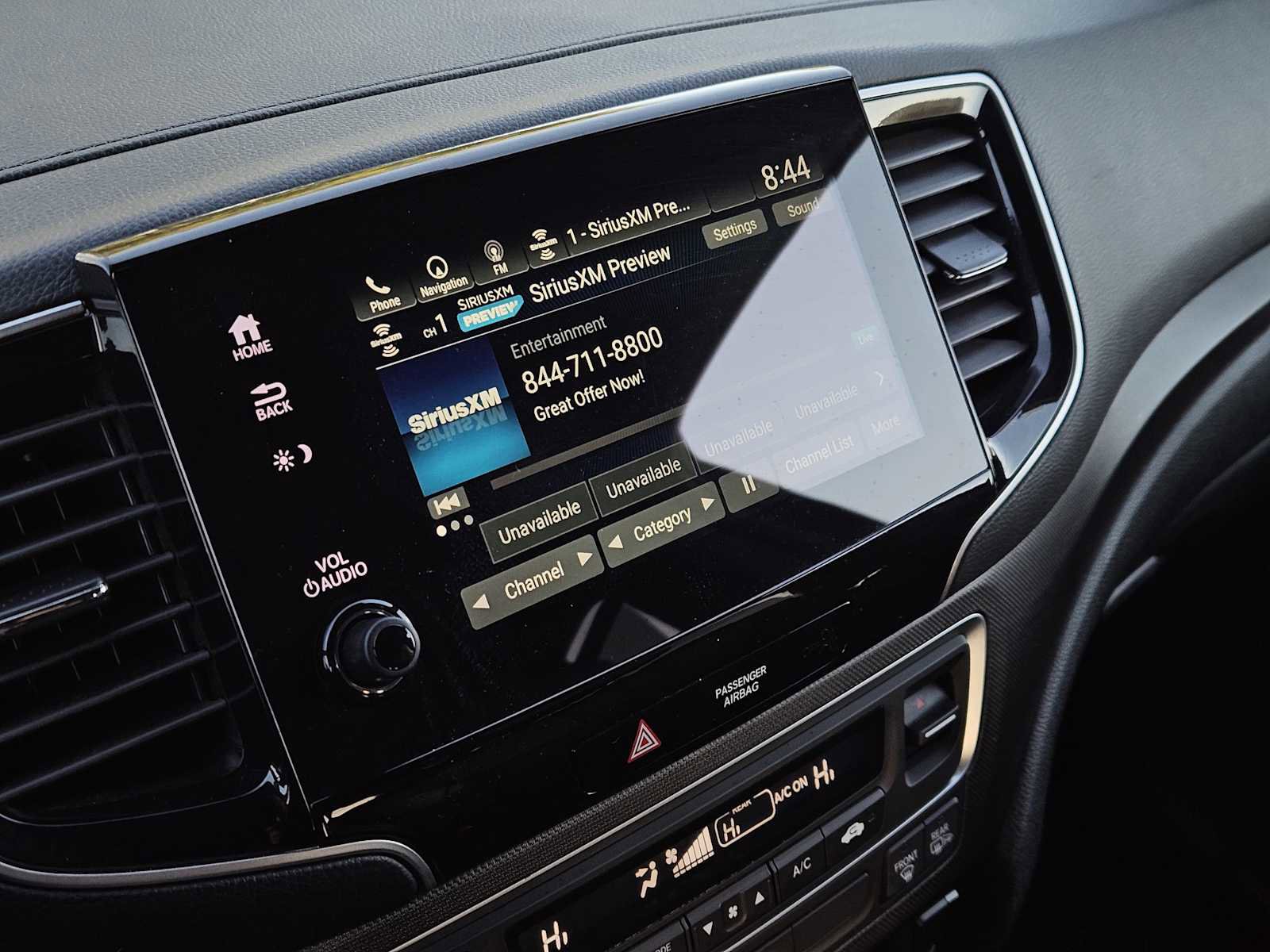 Used 2023 Honda Passport TrailSport image 17