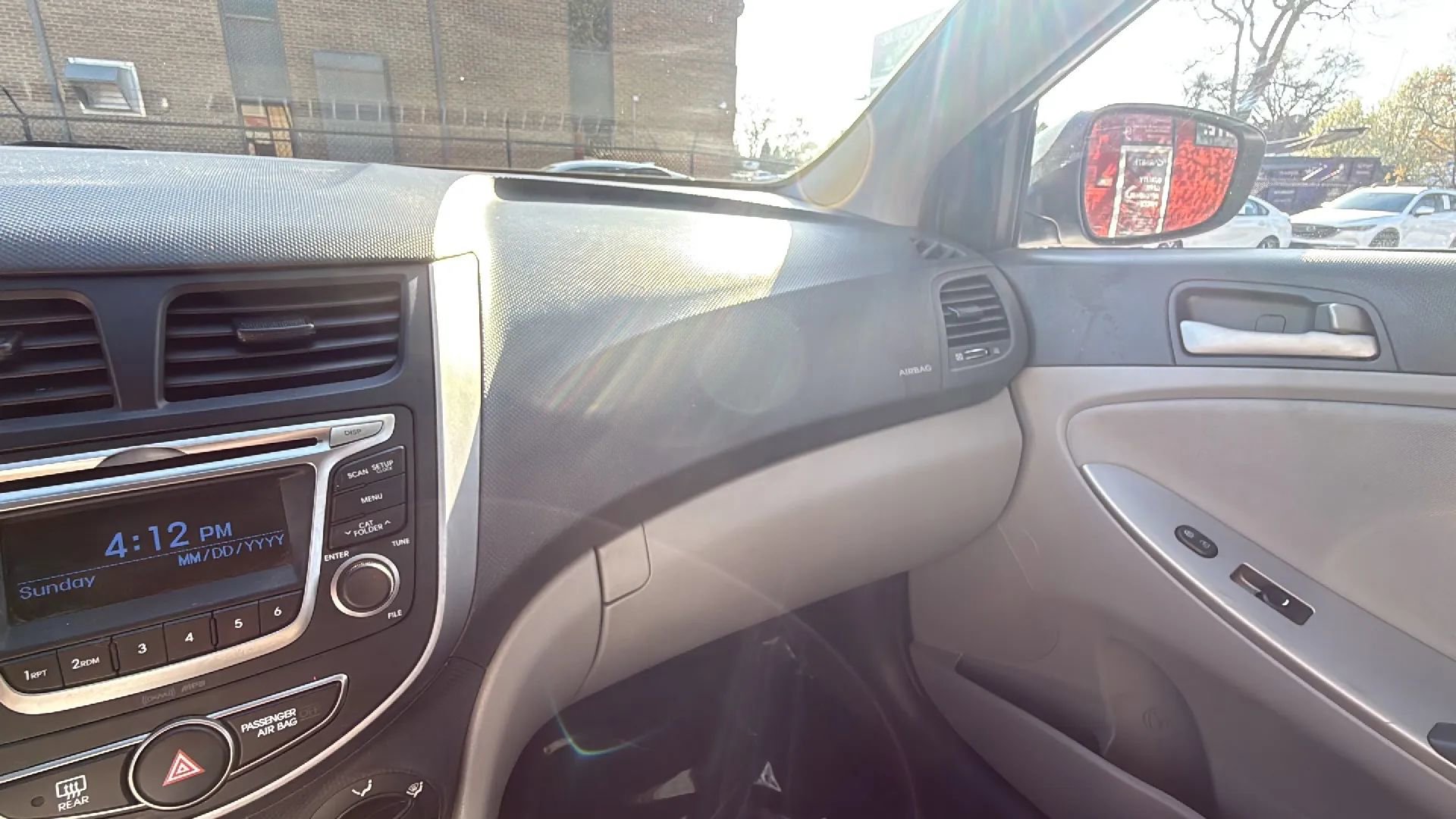 Used 2015 Hyundai Accent GLS image 32