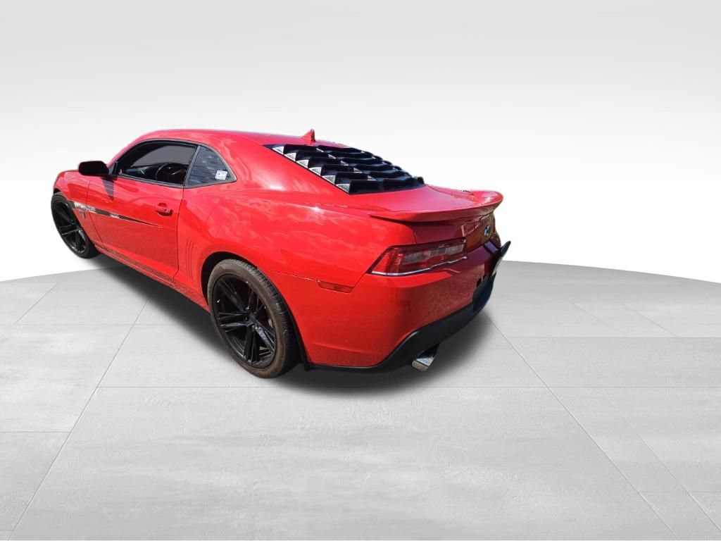Used 2015 Chevrolet Camaro SS w/ Commemorative Special Edition RWD image 11