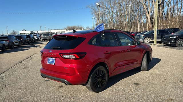 Certified 2024 Ford Escape ST-Line Elite w/ Premium Technology Package image 4
