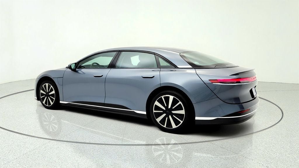 Used 2025 Lucid Air Touring AWD/4WD image 7