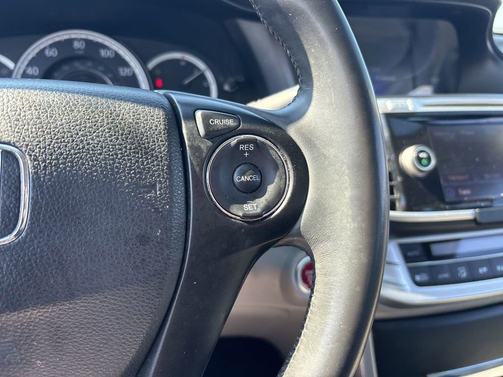 Used 2015 Honda Accord EX-L image 21