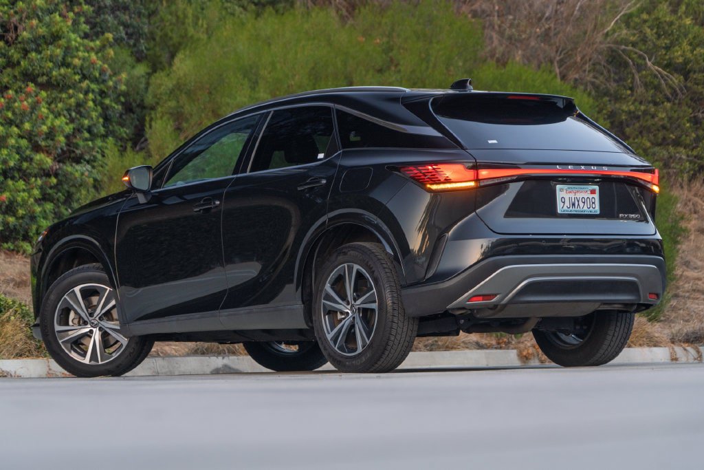 Certified 2024 Lexus RX 350 Premium w/ Accessory Package (Z1) FWD image 2