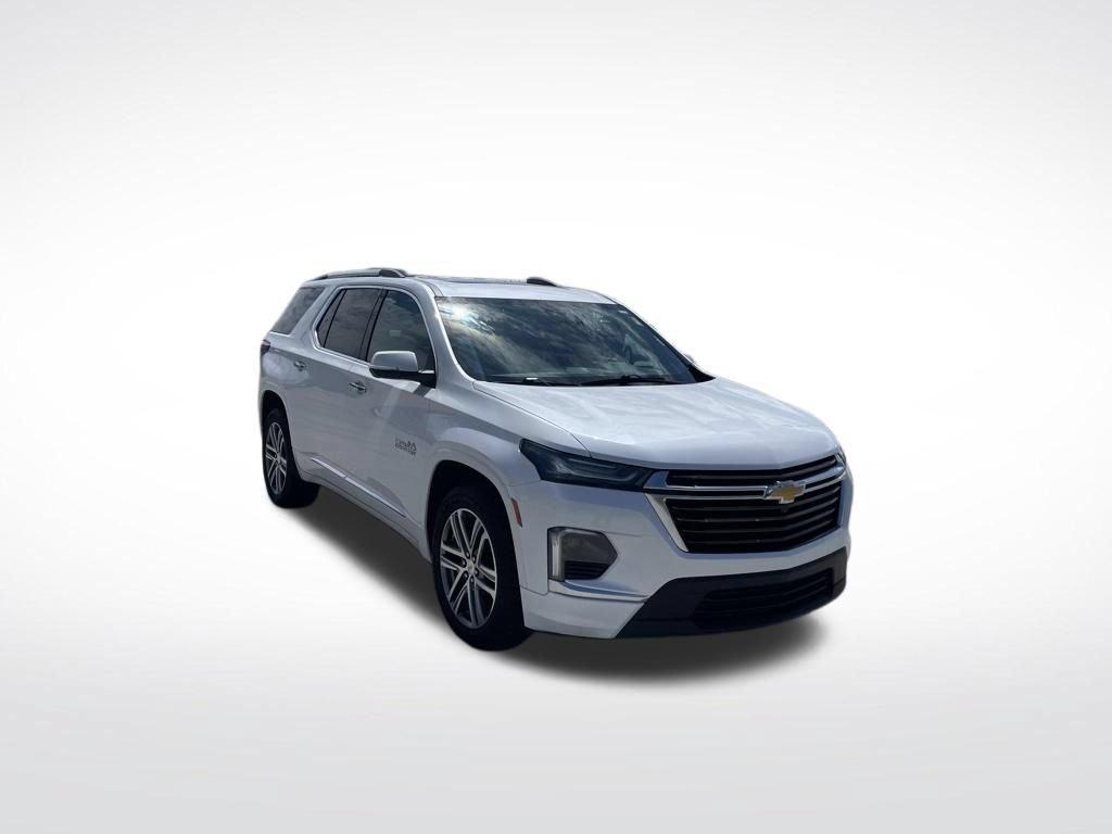 Used 2023 Chevrolet Traverse High Country FWD image 7