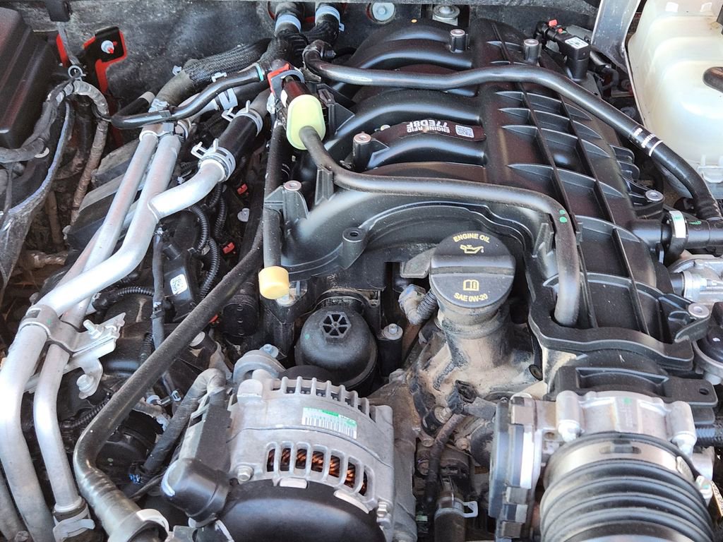 Used 2023 Jeep Gladiator Sport AWD/4WD image 15
