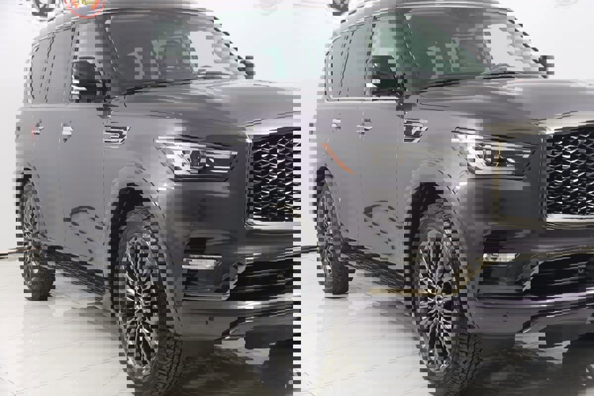 Used 2023 INFINITI QX80 Premium Select w/ All-Season Package image 43