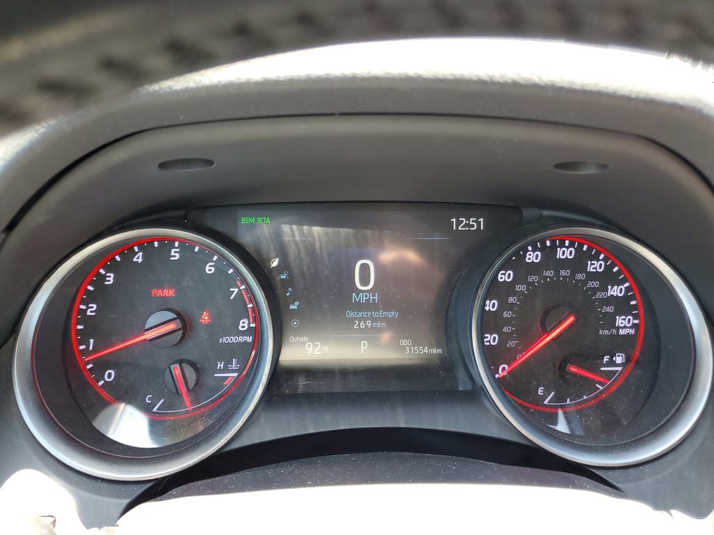 Used 2022 Toyota Camry XSE image 17