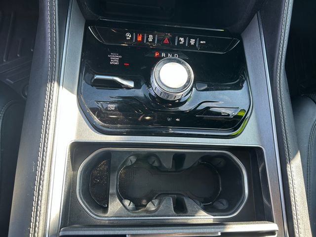 Used 2024 Jeep Wagoneer Series II image 29