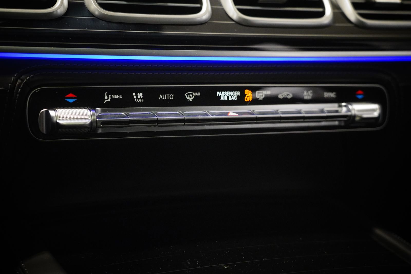 New 2026 Mercedes-Benz Maybach GLS 600 4MATIC image 29