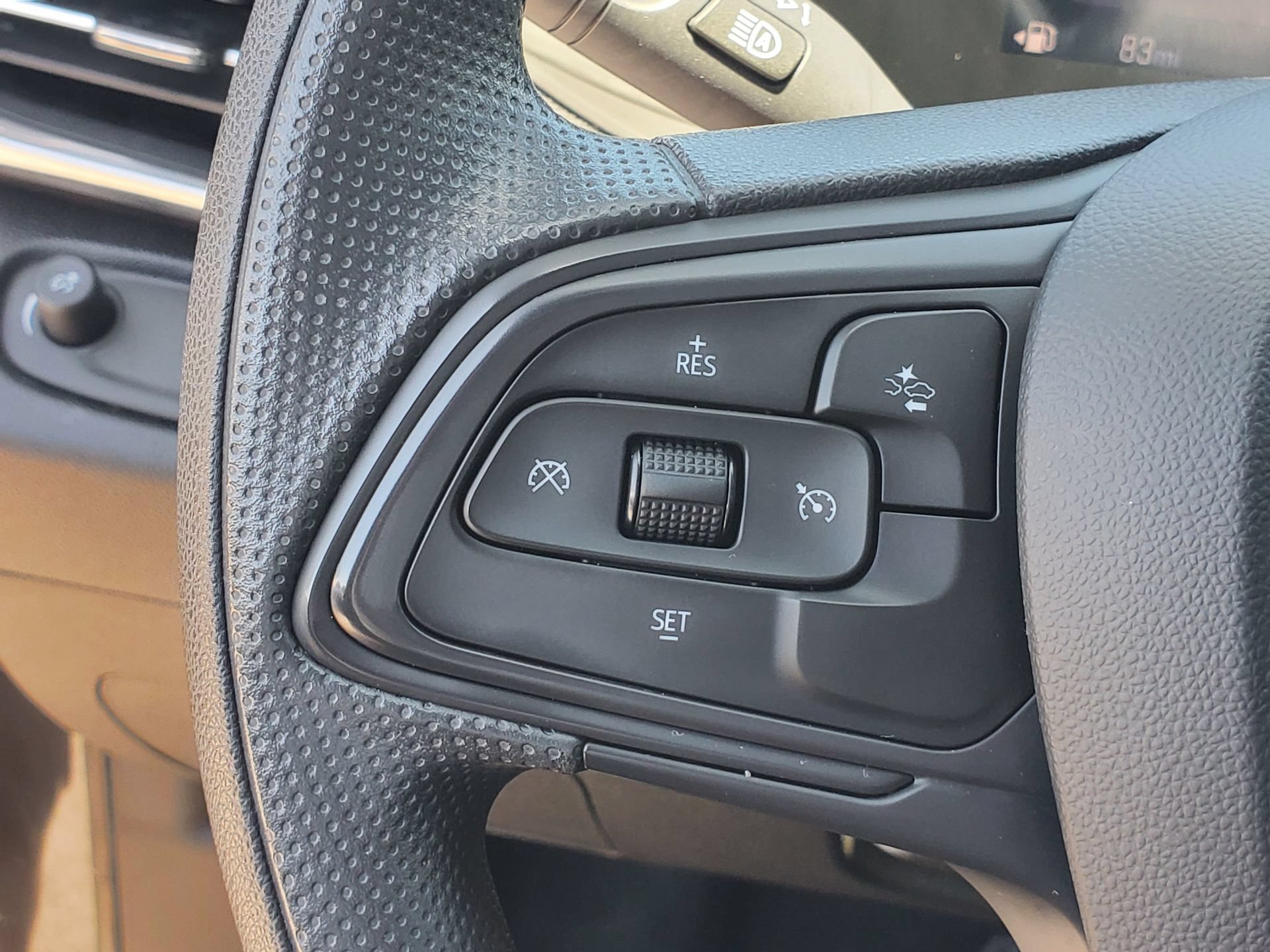 Used 2024 Buick Envista Preferred FWD image 23