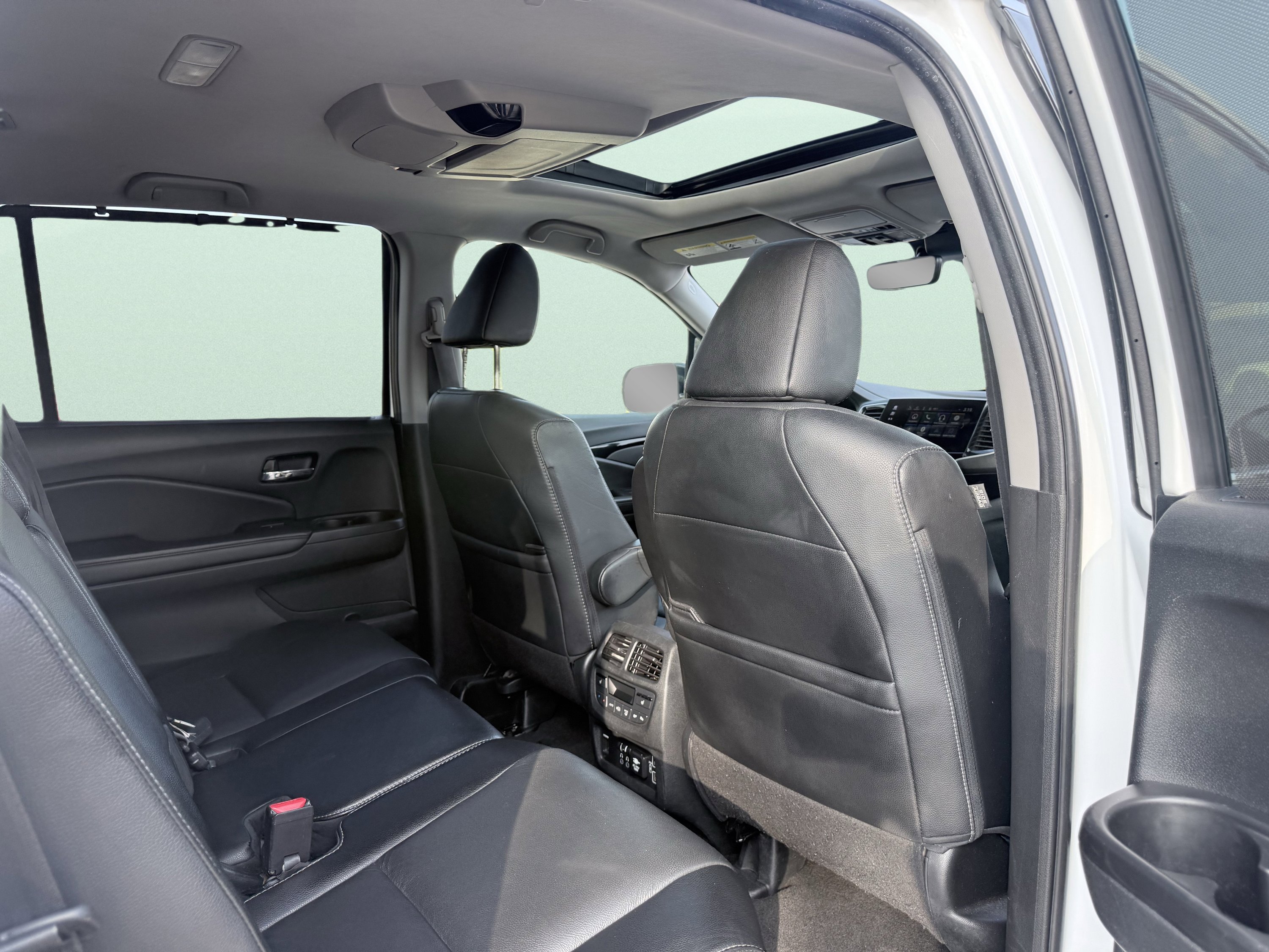 Used 2022 Honda Pilot Touring image 50