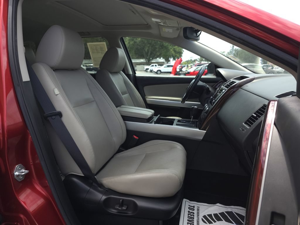 Used 2013 MAZDA CX-9 Grand Touring w/ GT Technology Pkg FWD image 16
