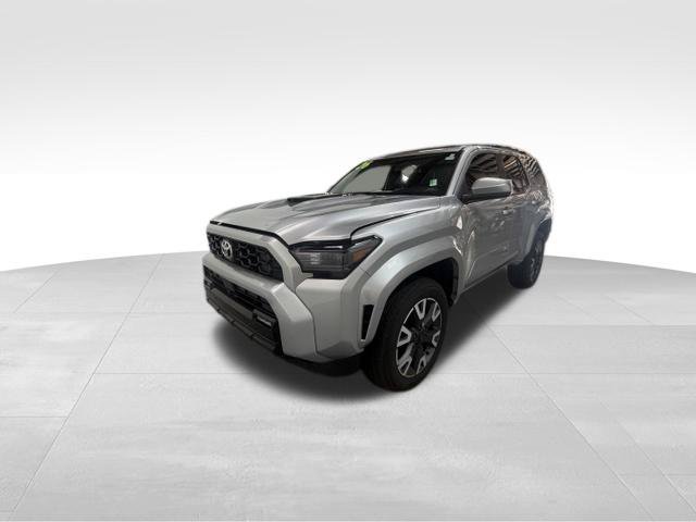 Used 2026 Toyota 4Runner TRD Sport AWD/4WD image 2