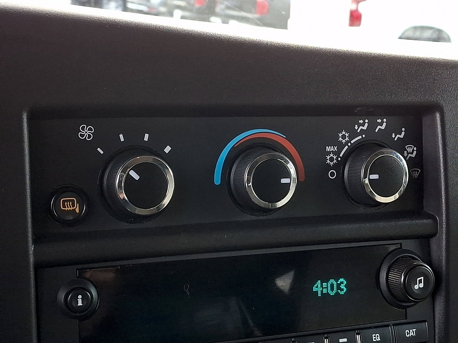 Used 2024 Chevrolet Express 3500 LT w/ LT Preferred Equipment Group RWD image 17