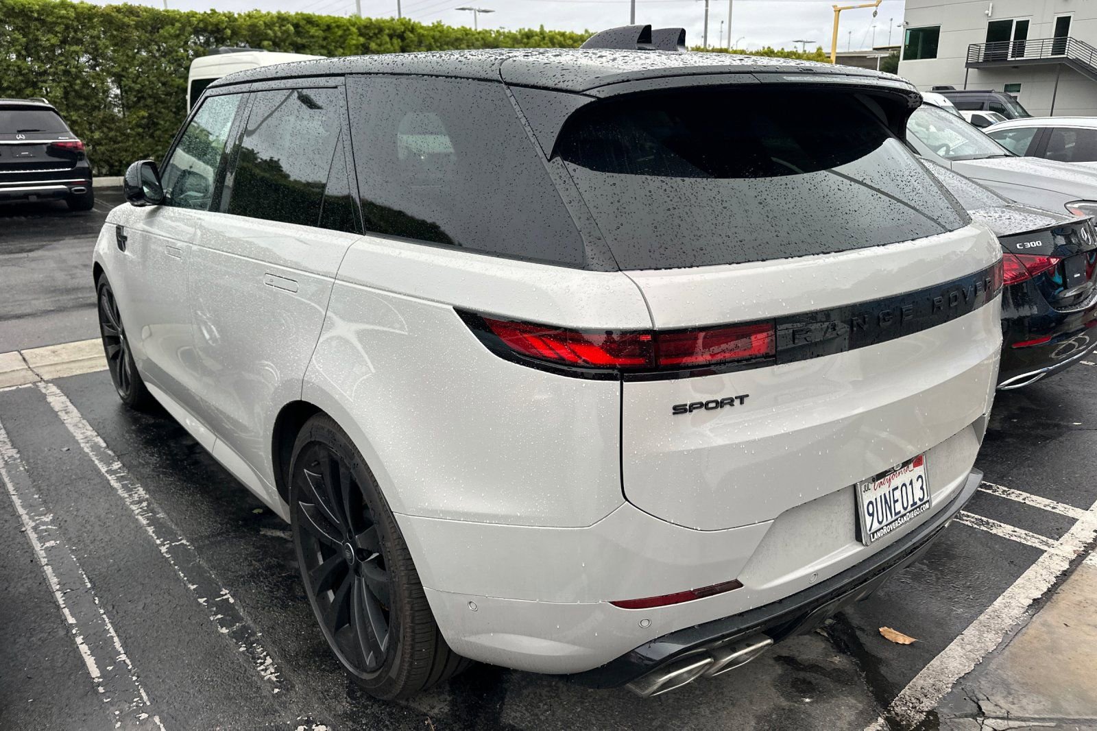 Used 2025 Land Rover Range Rover Sport Dynamic SE image 8