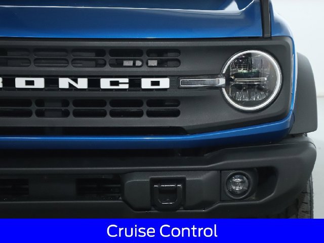 Certified 2023 Ford Bronco Black Diamond AWD/4WD image 11