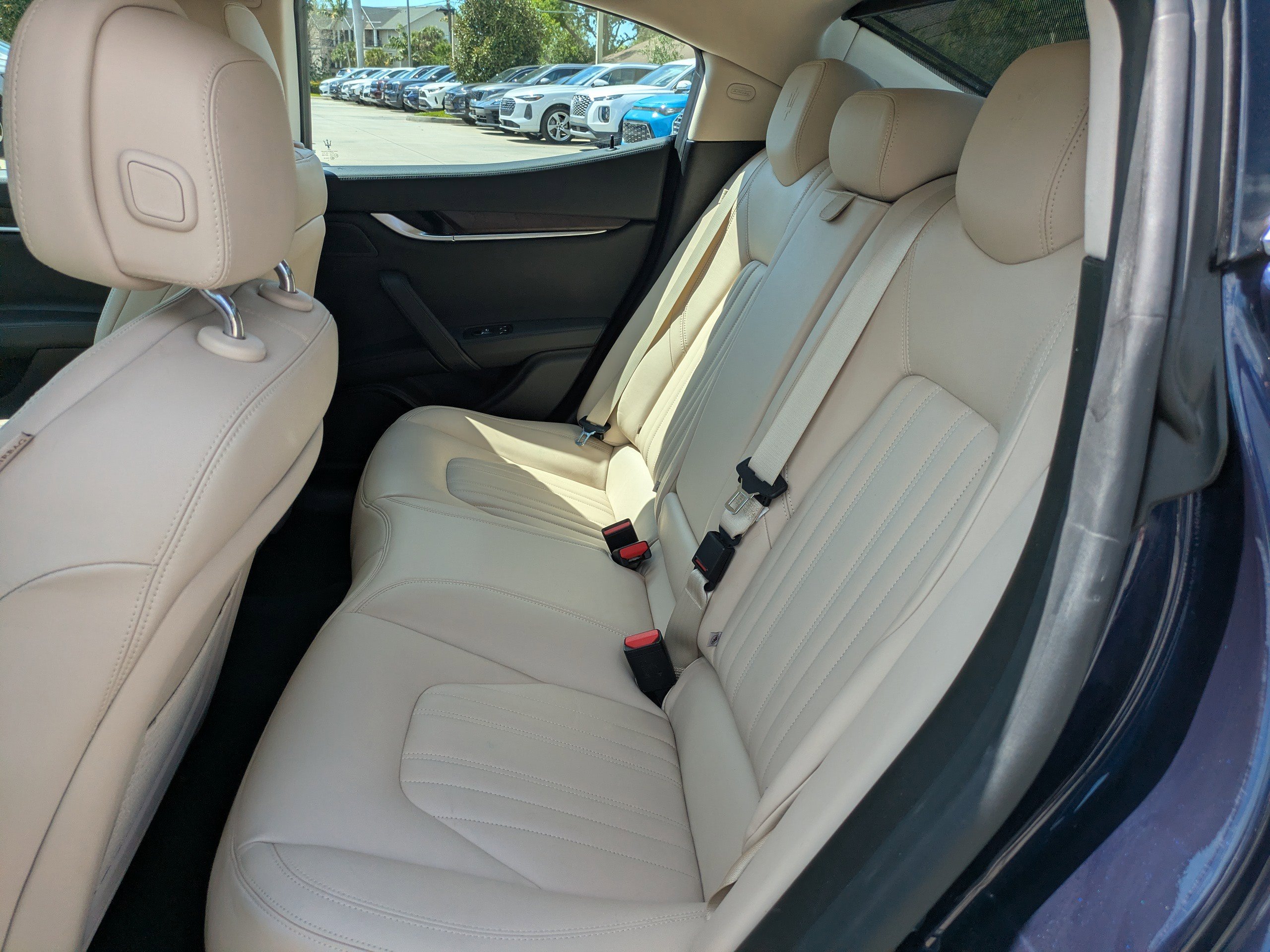 Used 2015 Maserati Ghibli S Q4 image 16