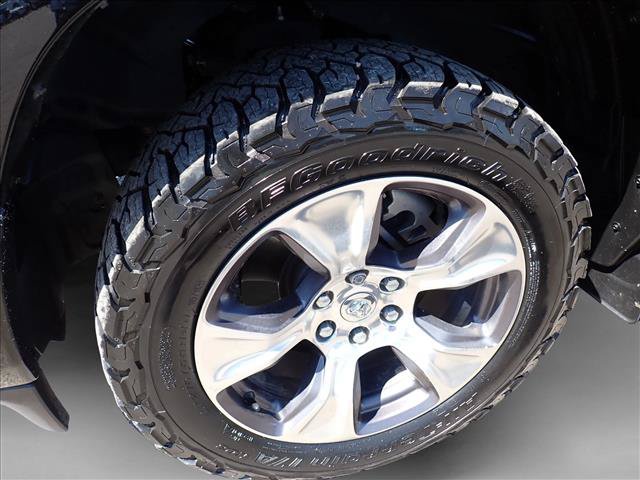 Used 2022 RAM 1500 Laramie AWD/4WD image 7
