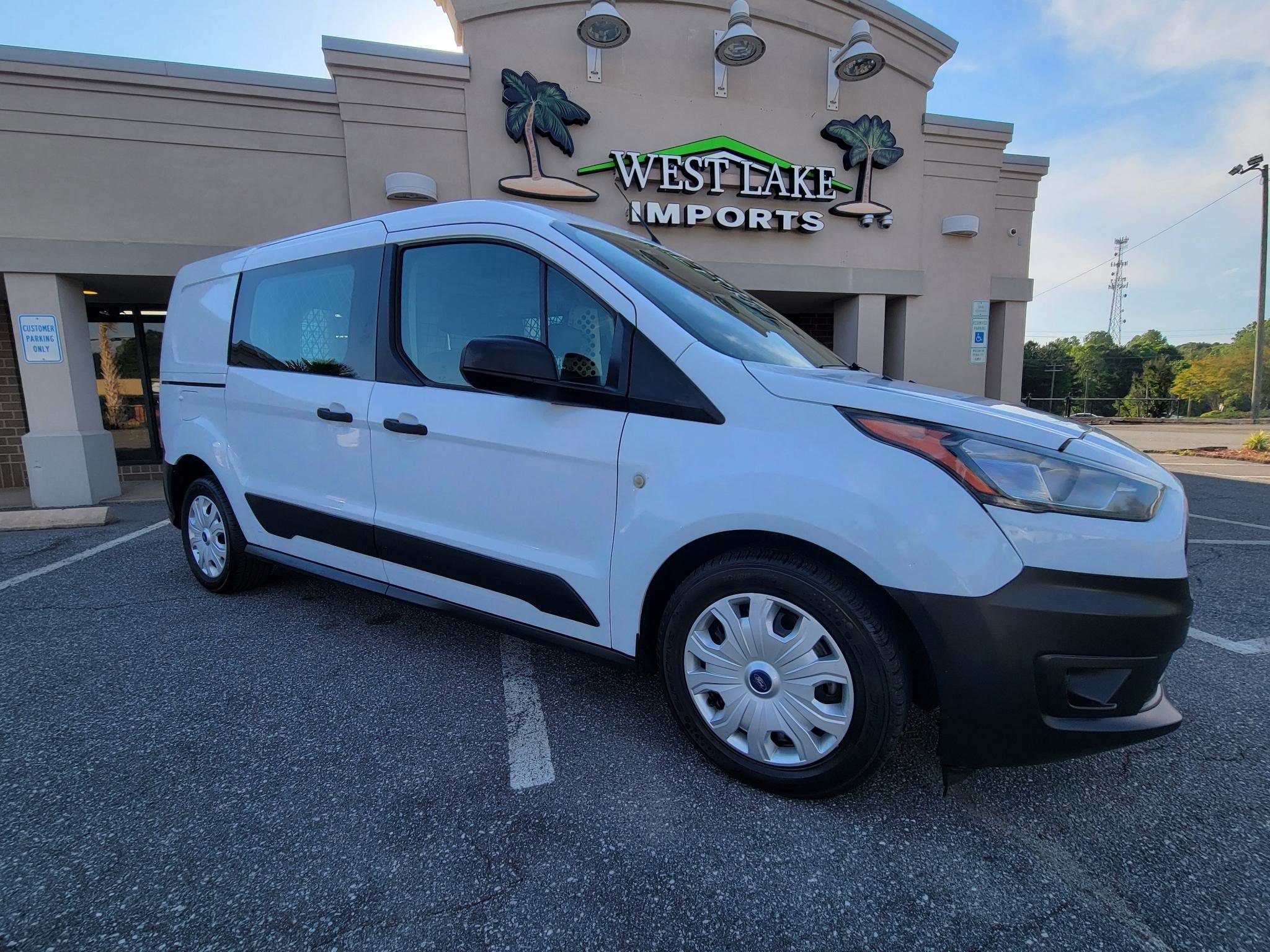 Used 2021 Ford Transit Connect XL FWD image 2
