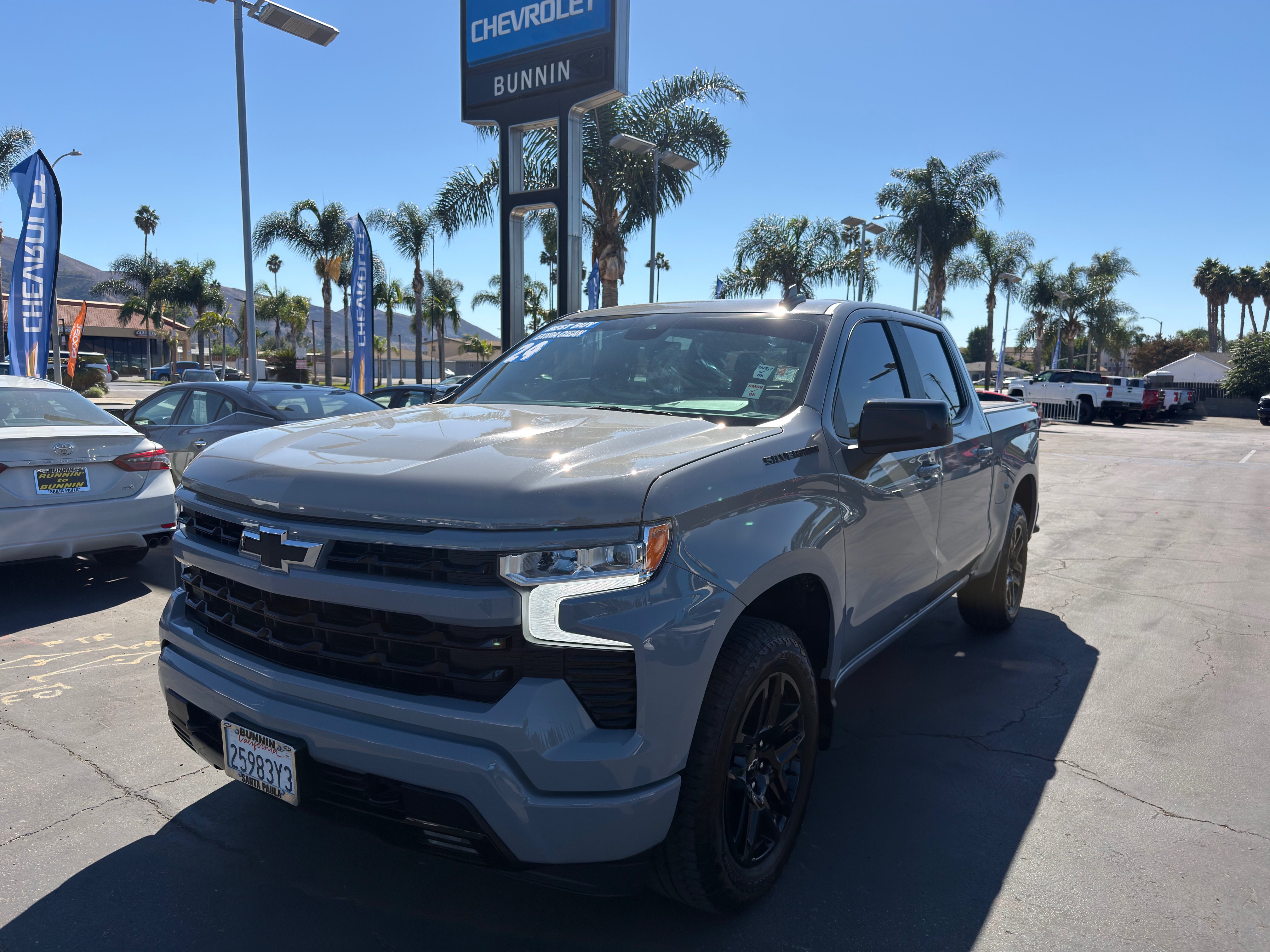 Used 2024 Chevrolet Silverado 1500 RST w/ Convenience Package II RWD image 4