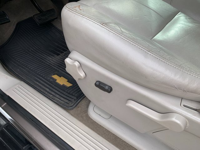 Used 2013 Chevrolet Silverado 3500 LT w/ Interior Plus Package image 19