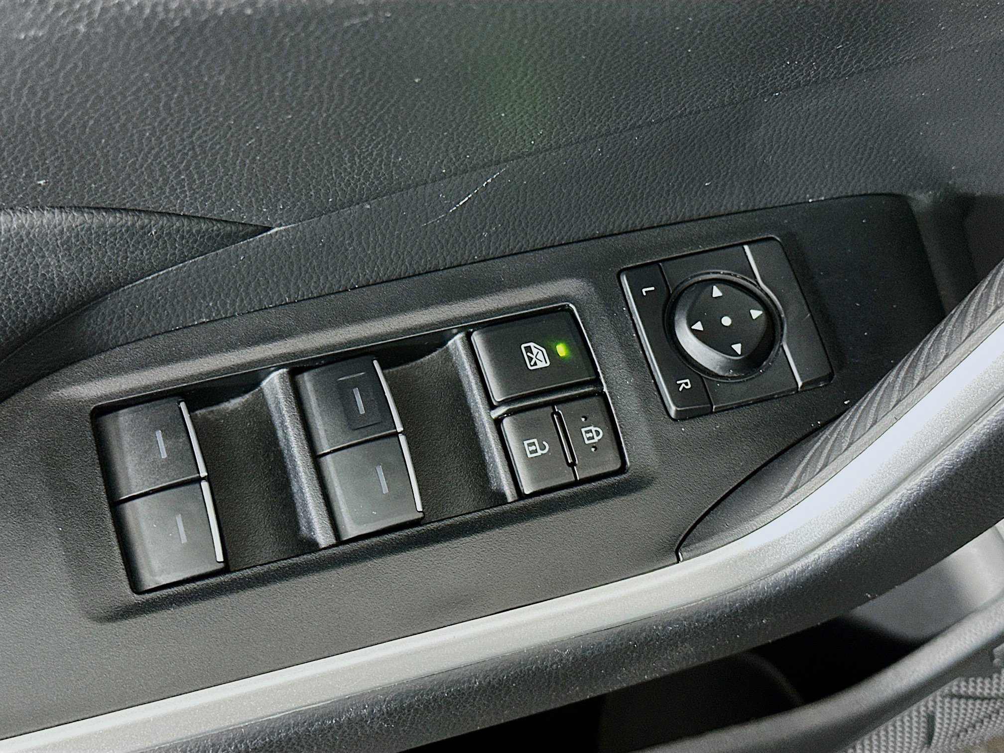 Used 2024 Toyota RAV4 XLE image 15