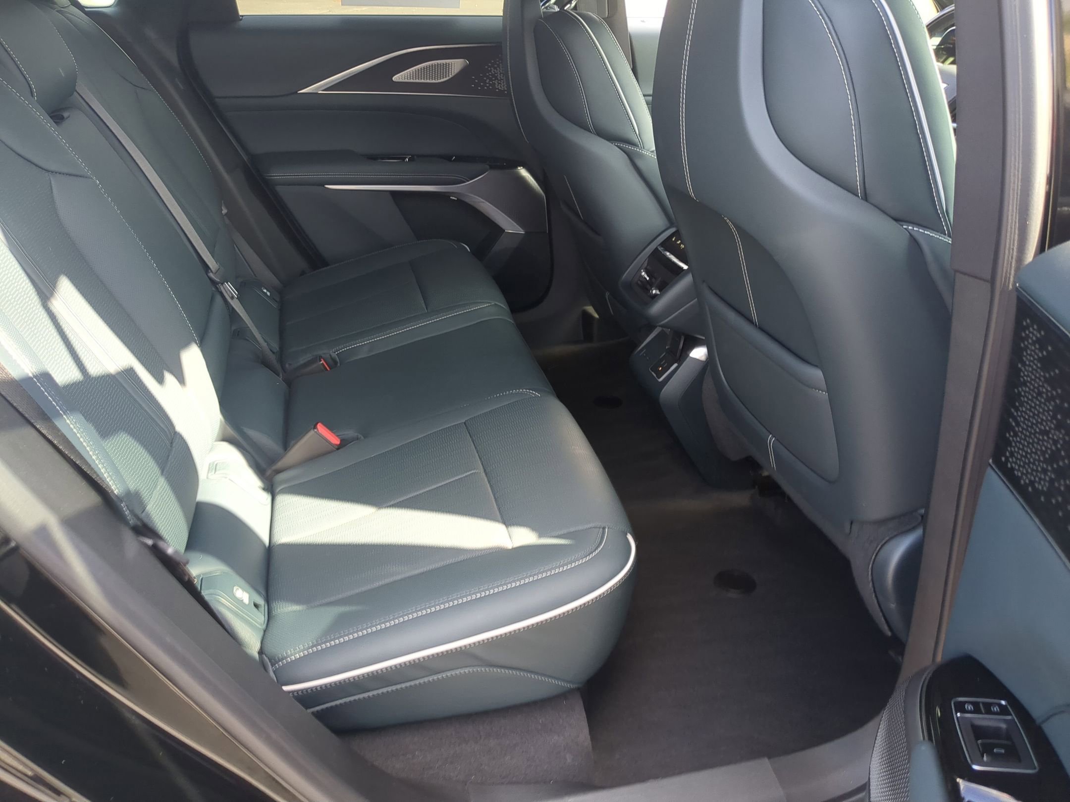 Certified 2024 Cadillac Lyriq Sport w/ Nappa Leather Package AWD/4WD image 26
