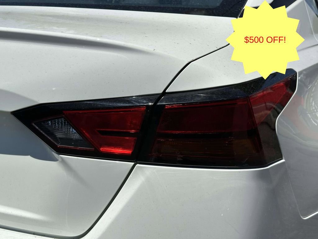 Used 2019 Nissan Altima 2.5 S FWD image 11
