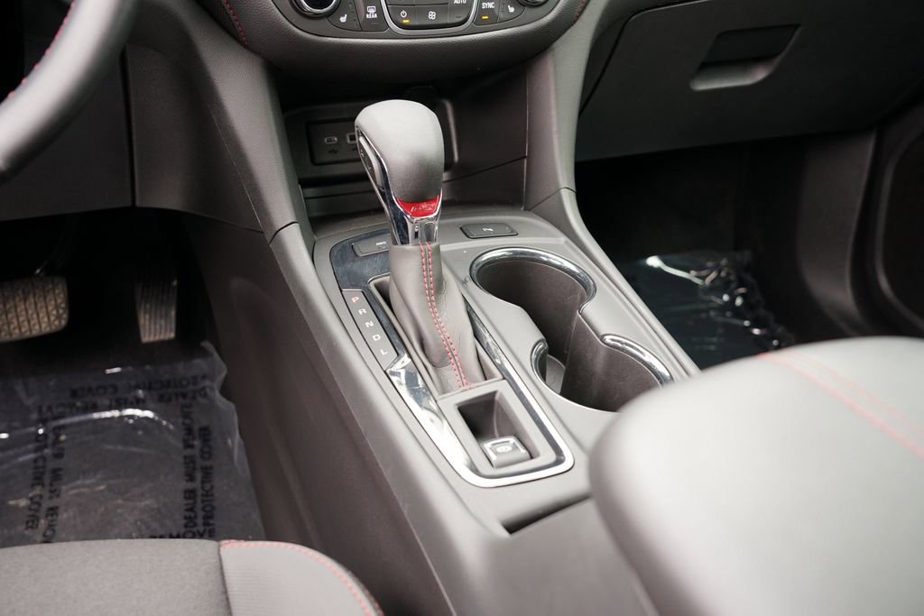 Certified 2024 Chevrolet Equinox RS image 24