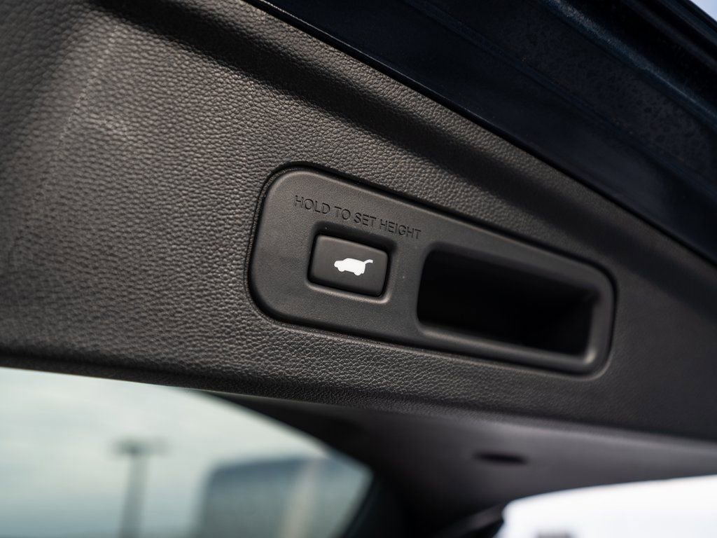 Certified 2025 Acura MDX SH-AWD image 48