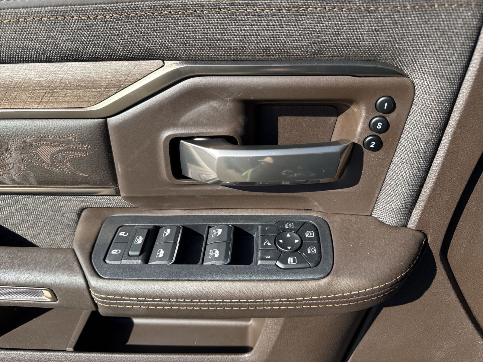 New 2026 RAM 2500 Limited AWD/4WD image 15