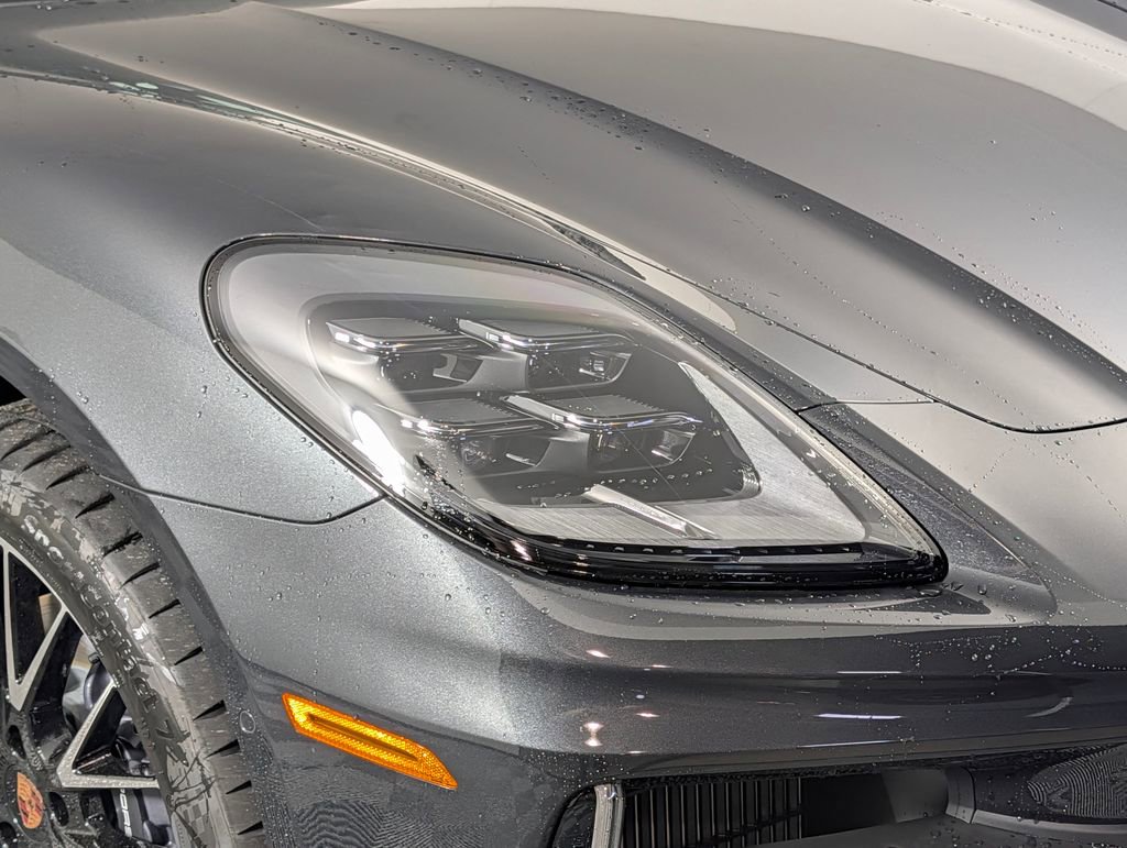 New 2026 Porsche Panamera image 16