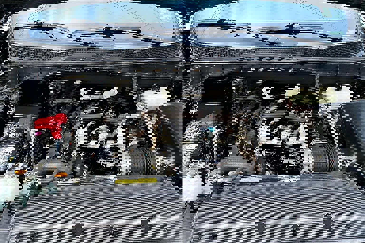 Used 2021 Nissan Titan PRO-4X w/ Pro-4x Convenience Package image 9