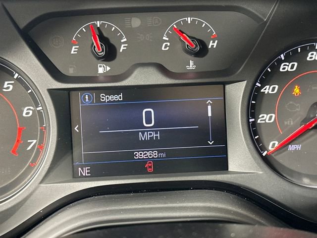 Used 2022 Chevrolet Camaro LT w/ RS Package image 18