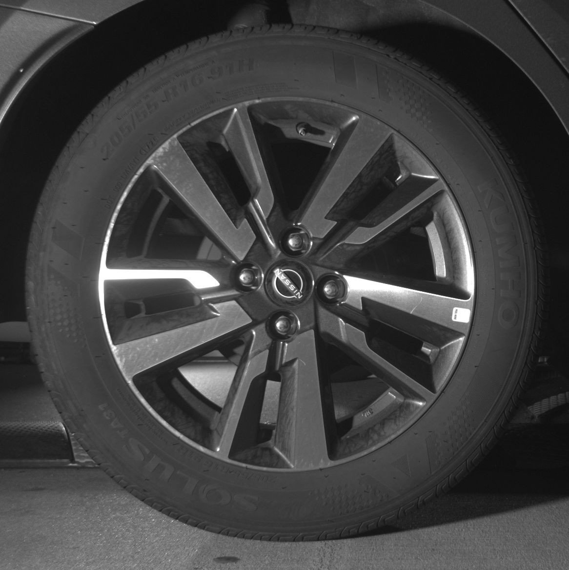 Used 2025 Nissan Versa SV image 15