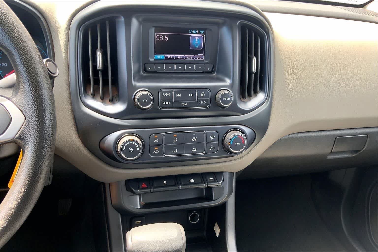 Used 2016 Chevrolet Colorado W/T w/ WT Convenience Package AWD/4WD image 34