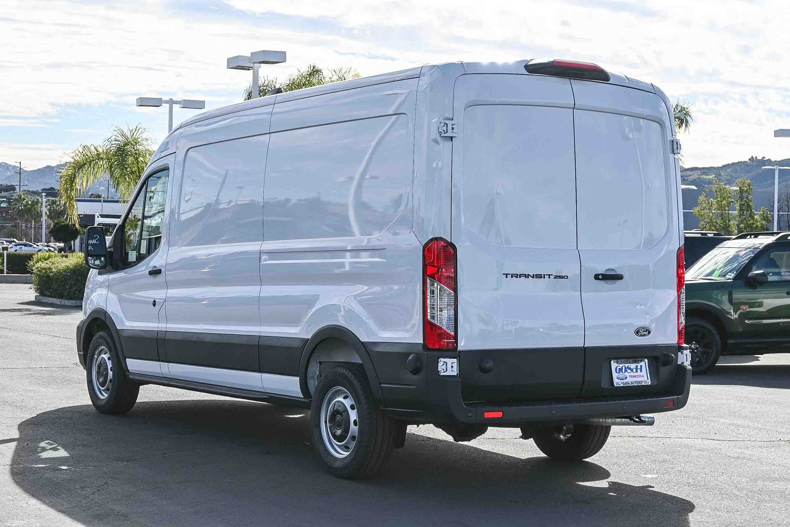 New 2026 Ford Transit 250 148 Medium Roof w/ Load Area Protection Package RWD image 6